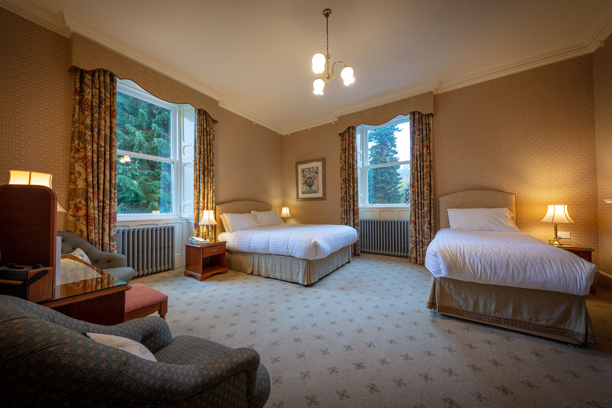 Superior family bedroom